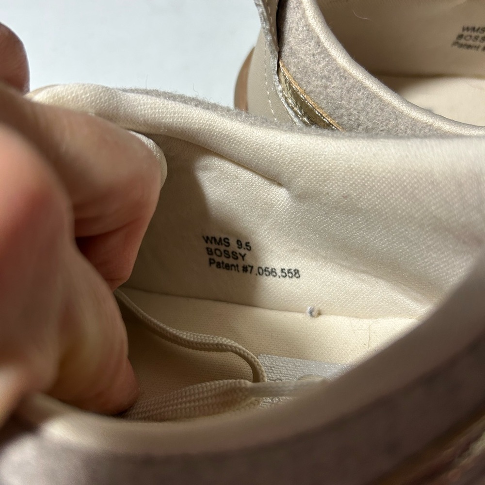 Dolce Vita Boss Women's Sneakers in Cream and Gold size 9.5 - Picture 6 of 6